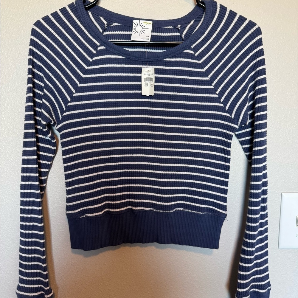 Offline by Aerie, NWT, size small Navy and White Striped Ribbed Crop Top
